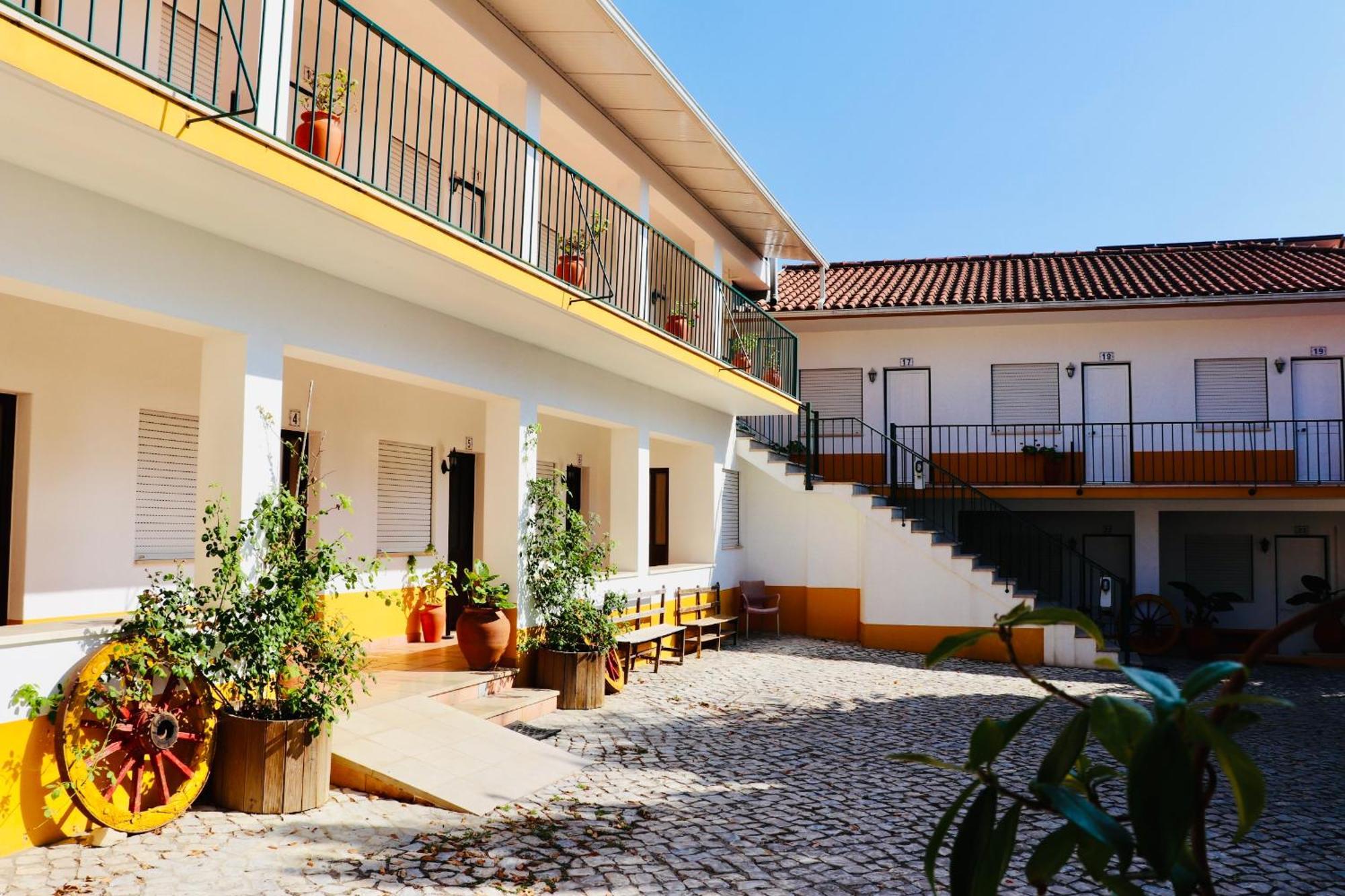 Costa Brava Alojamento Benedita Экстерьер фото